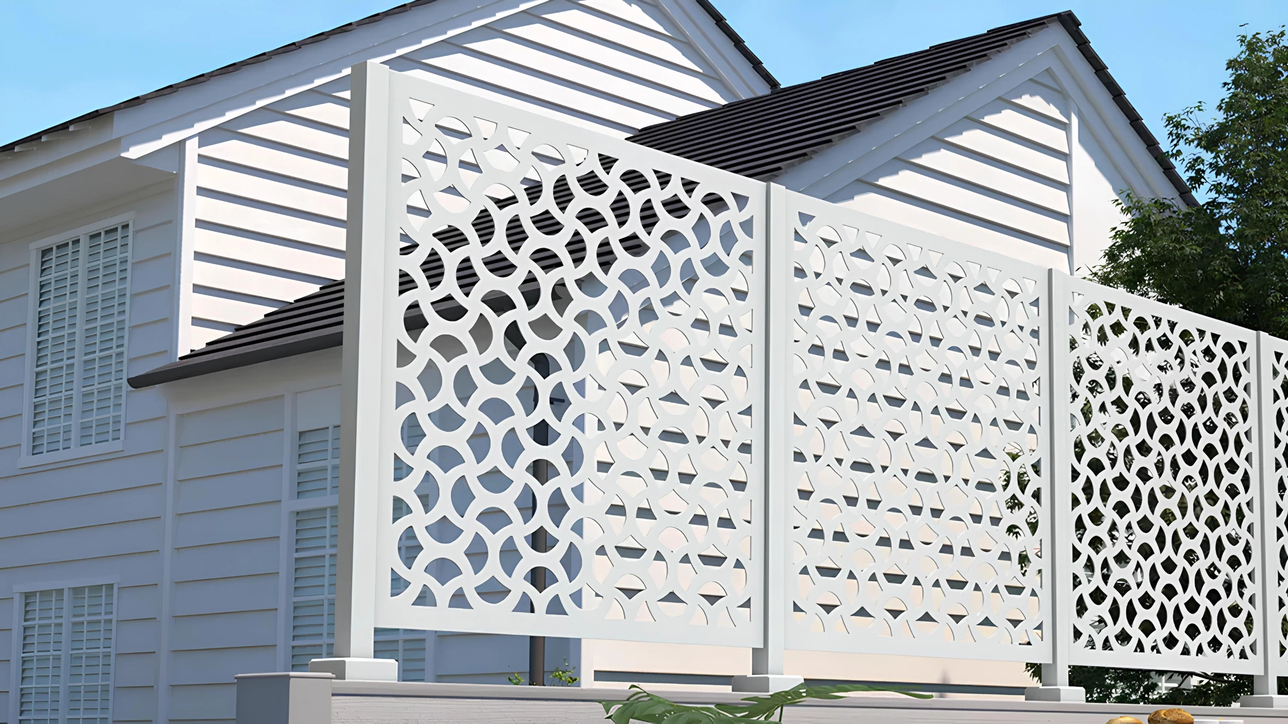 privacy-wall-mount-close-up-seashell-white-in-needham-ma
